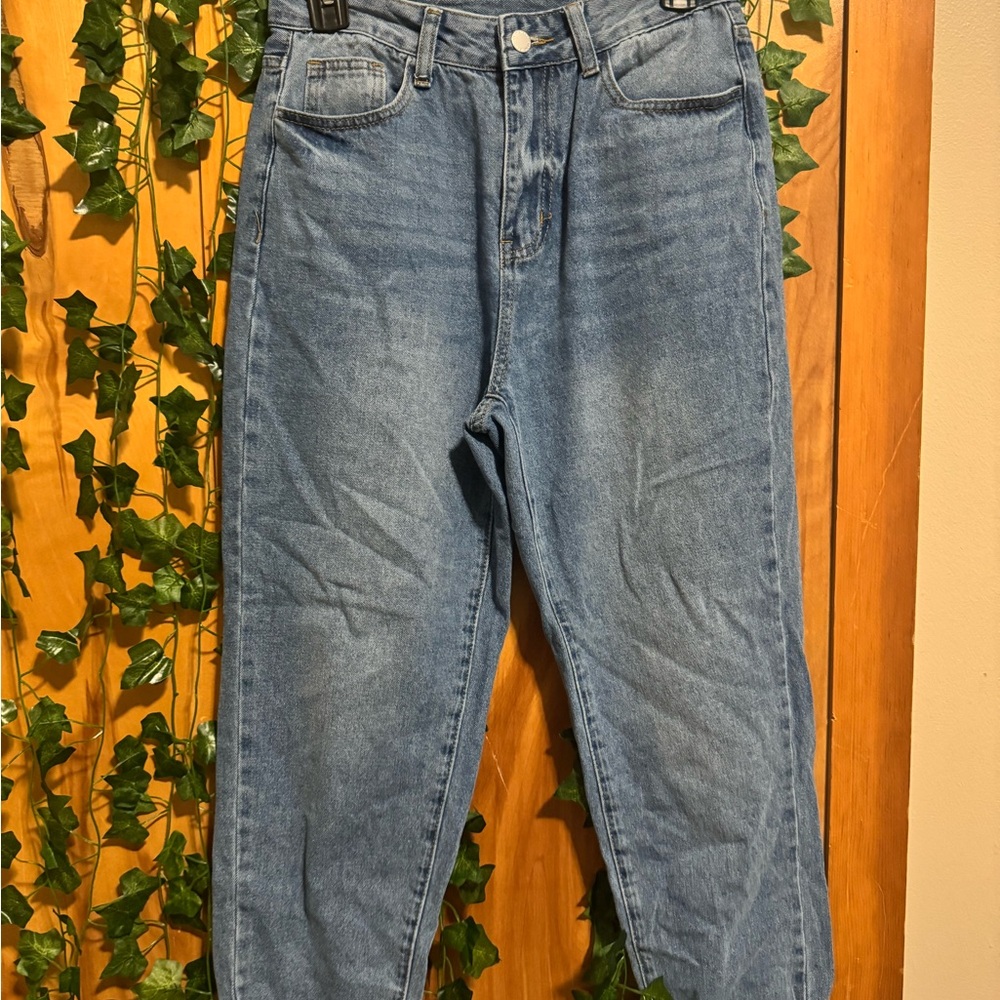Boyfriend style jeans.